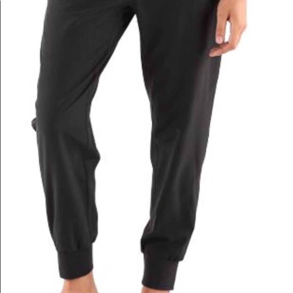SOLD | Patagonia Happy Hike Studio Pants